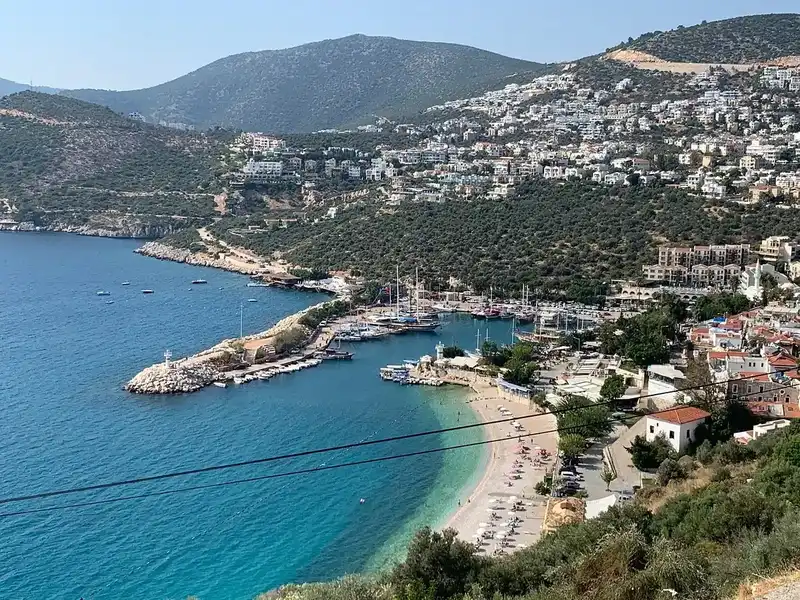 Kalkan Kasaba Sahili